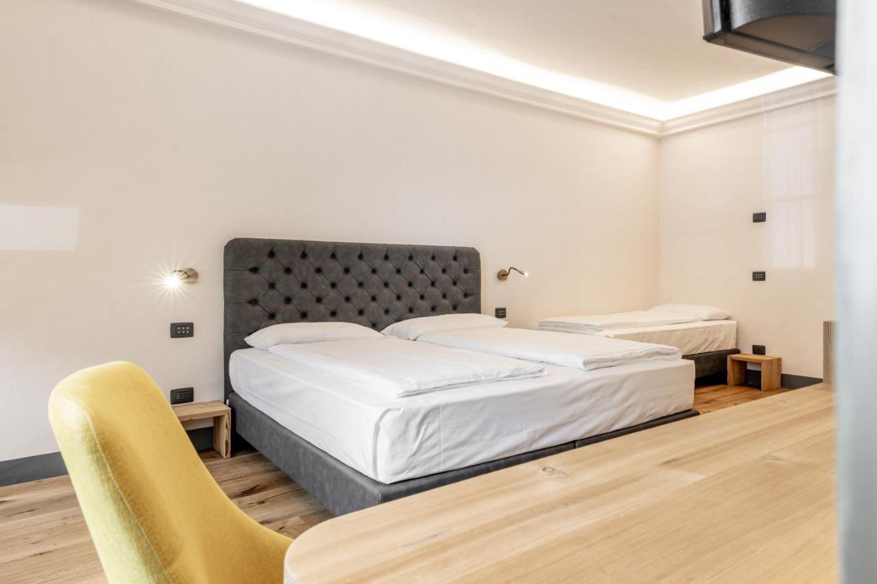 Curt Di Clement Eco Mobility Hotel Tirano Exterior photo